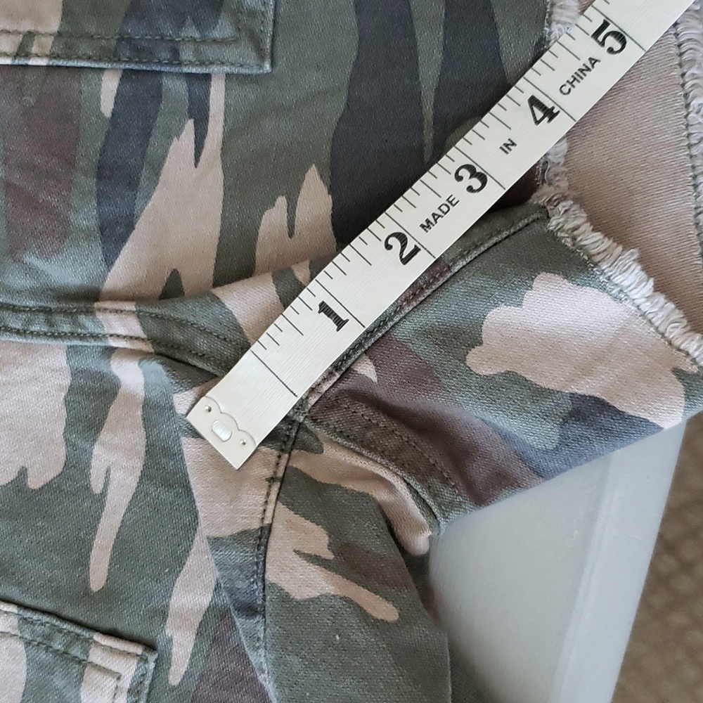 GAP button fly super high waisted camo utility shorts - Picture 7 of 10